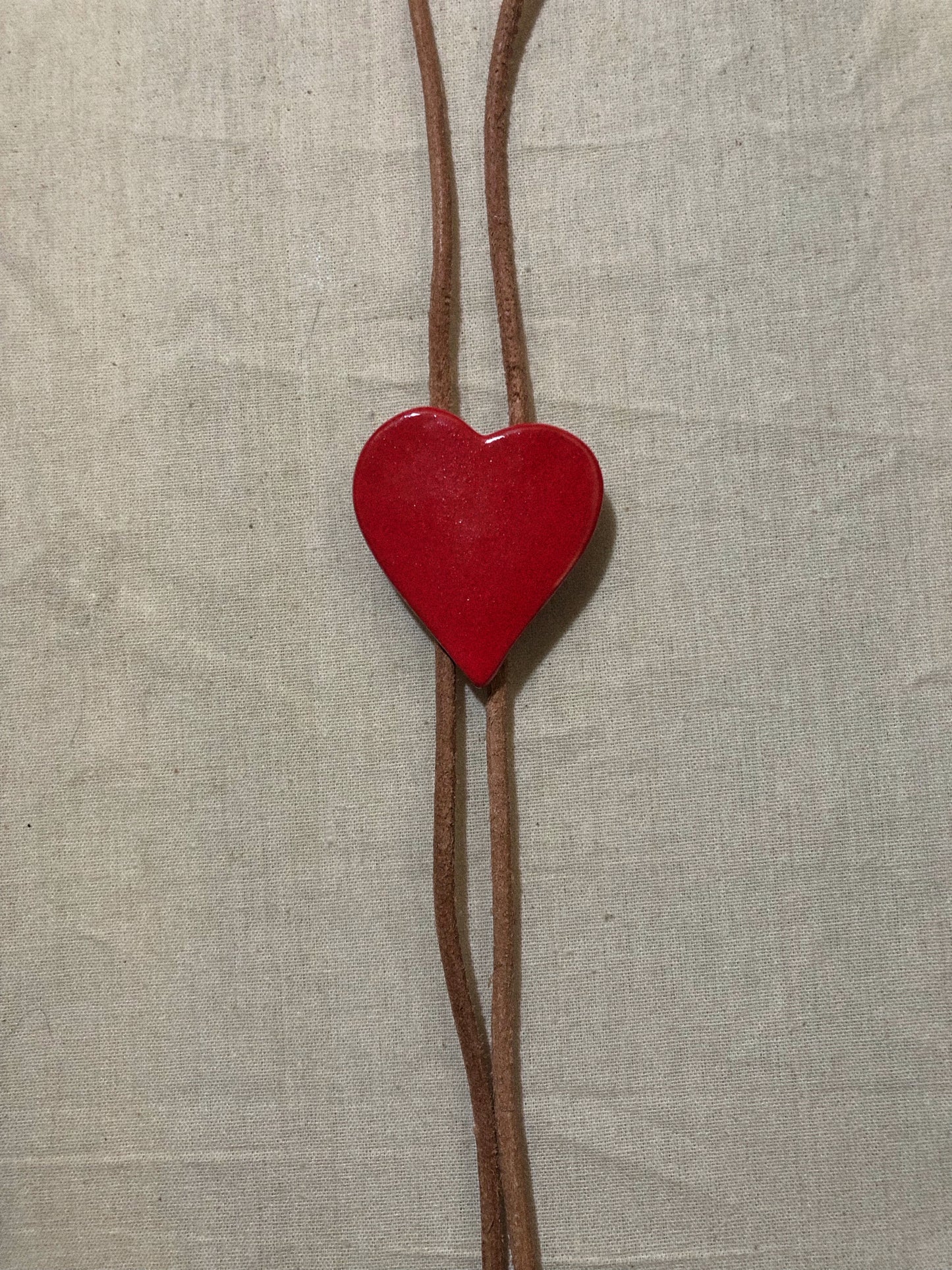 Enamoradx bolo tie