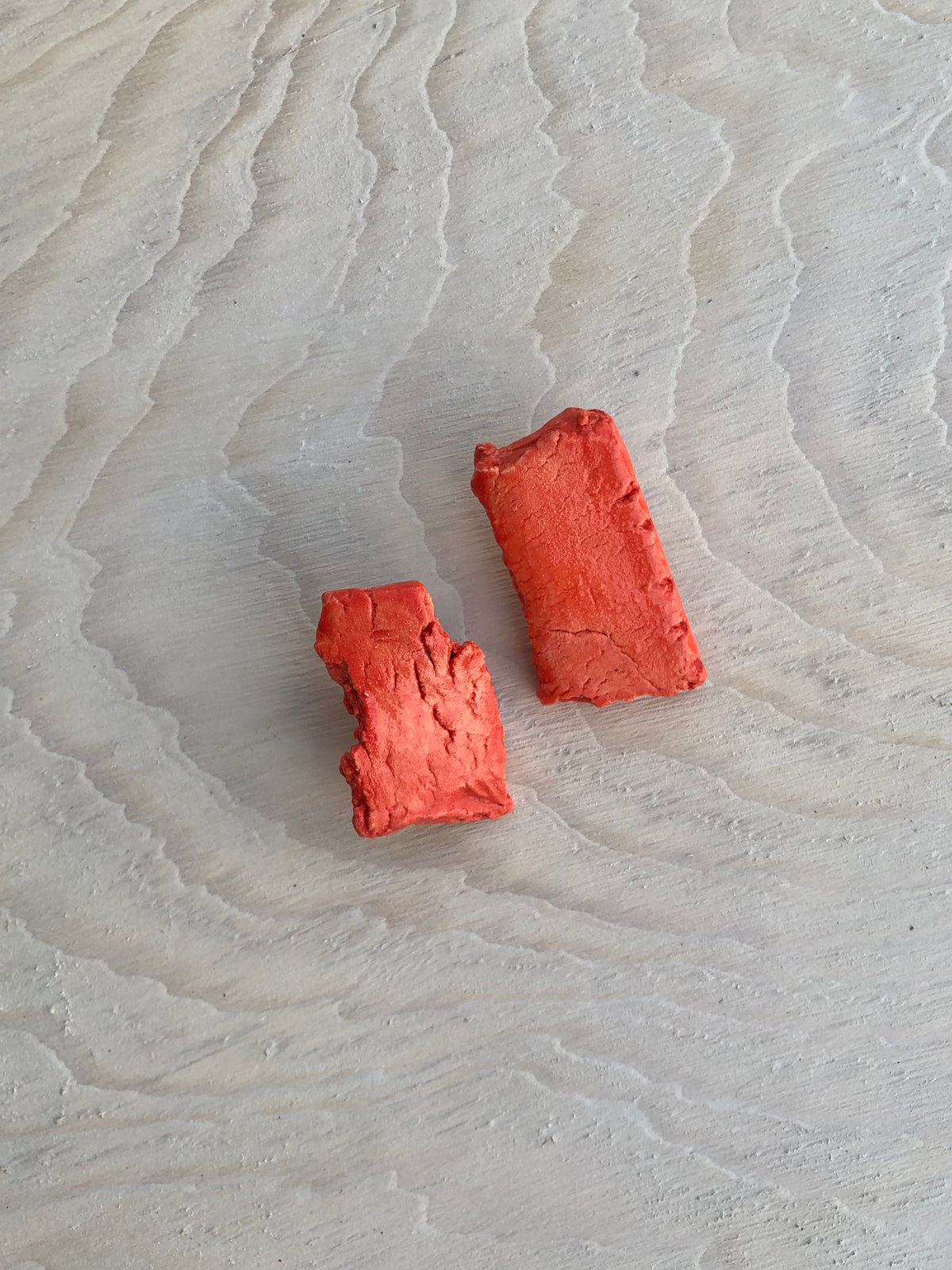 Aretes Roto Coral