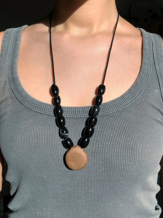 Semilla Café collar