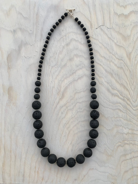 Collar Piedra Volcánica
