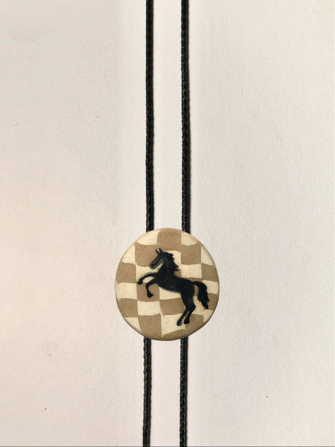 Caballo bolo tie